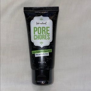Perfectly Posh Pore Chores Face Mask NWT